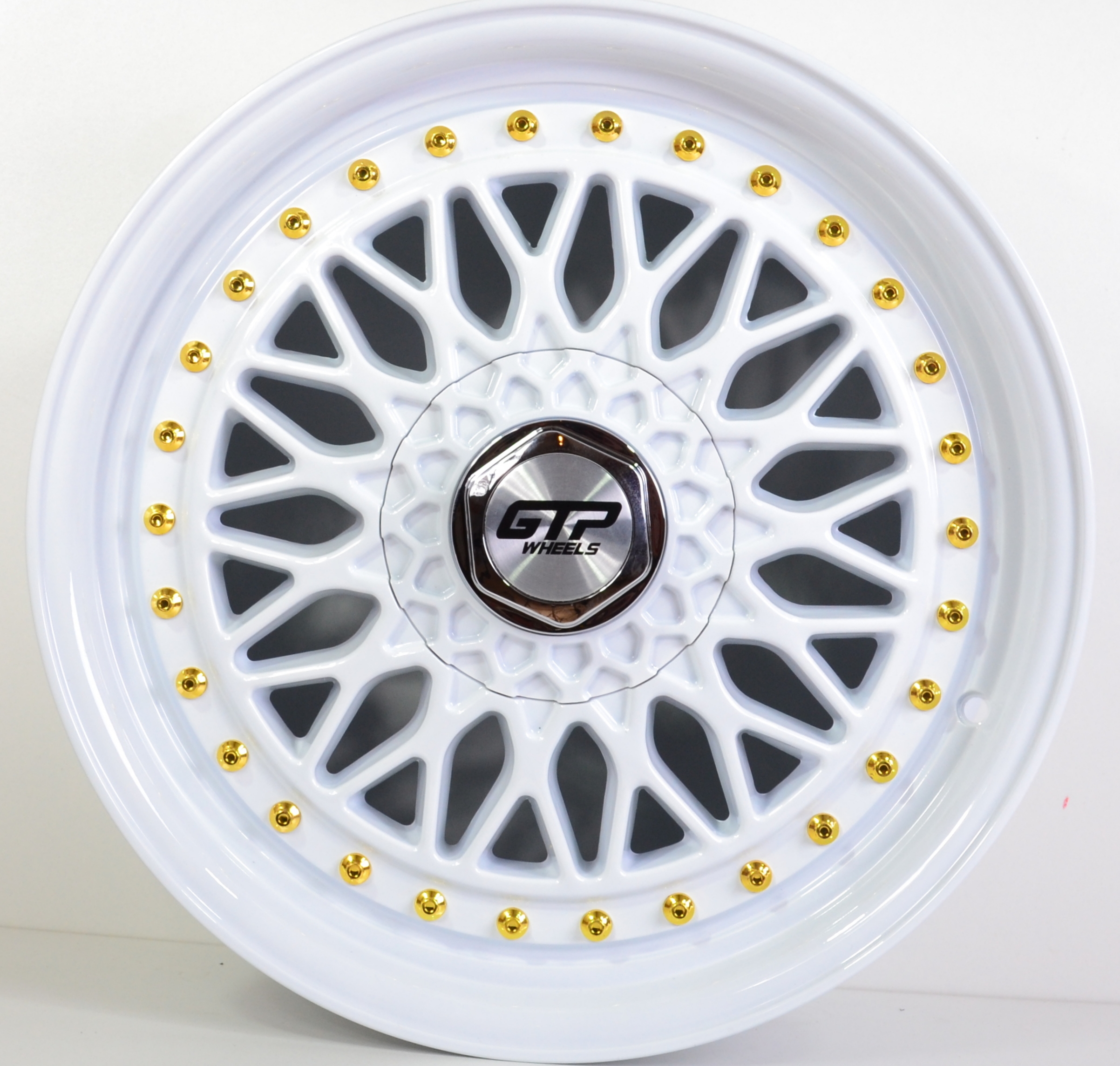 GTP 040 7.5X17 8X100/108 ET35 White/GR Special Edition!!-573